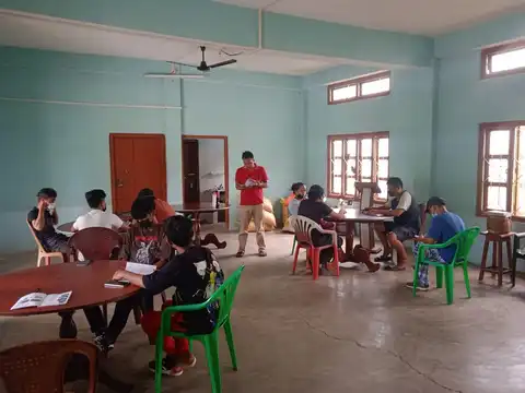 DT9